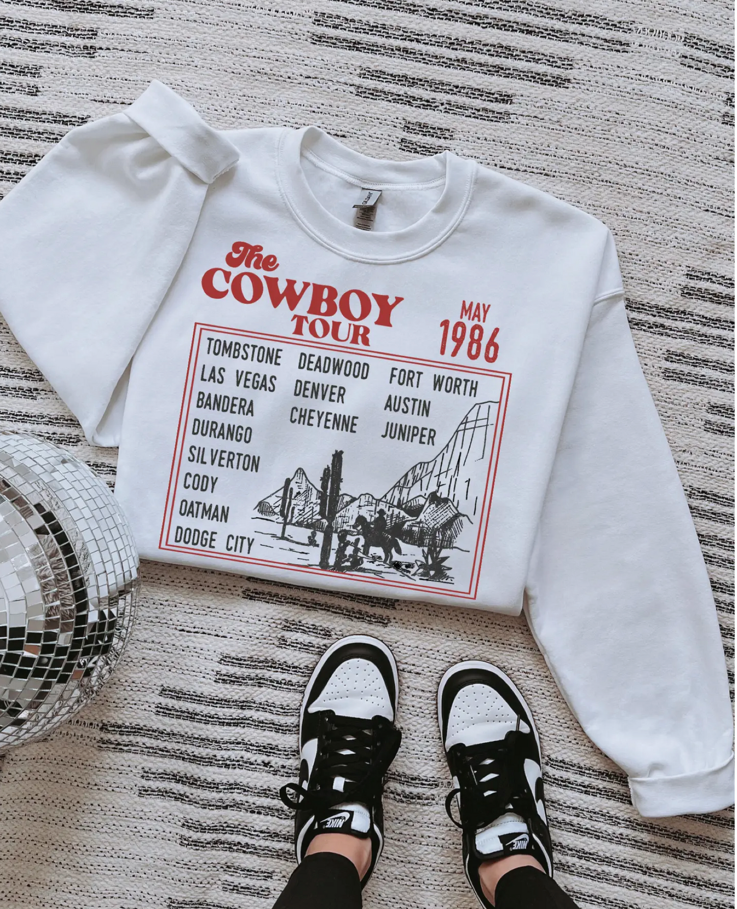 COWBOY TOUR CREWNECK