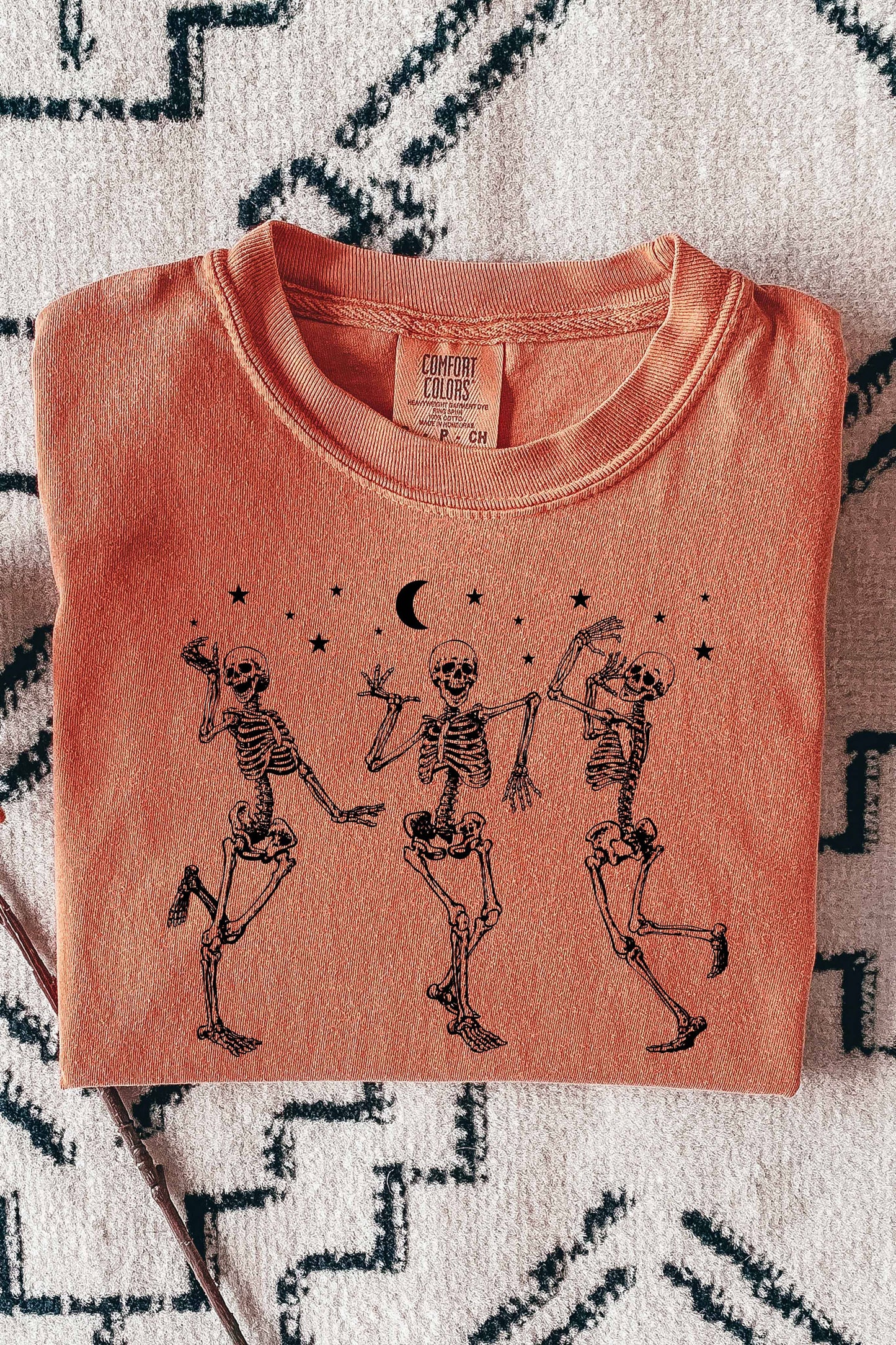MOONLIGHT DANCING SKELETONS