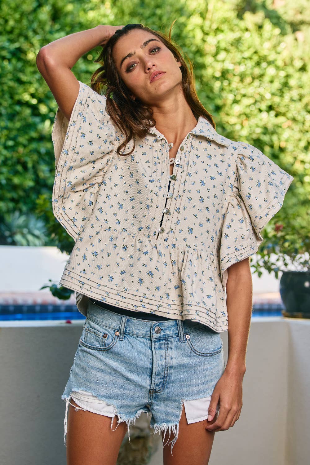 IT2337F Ruffle Sleeves Pintuck Detail Floral Print top
