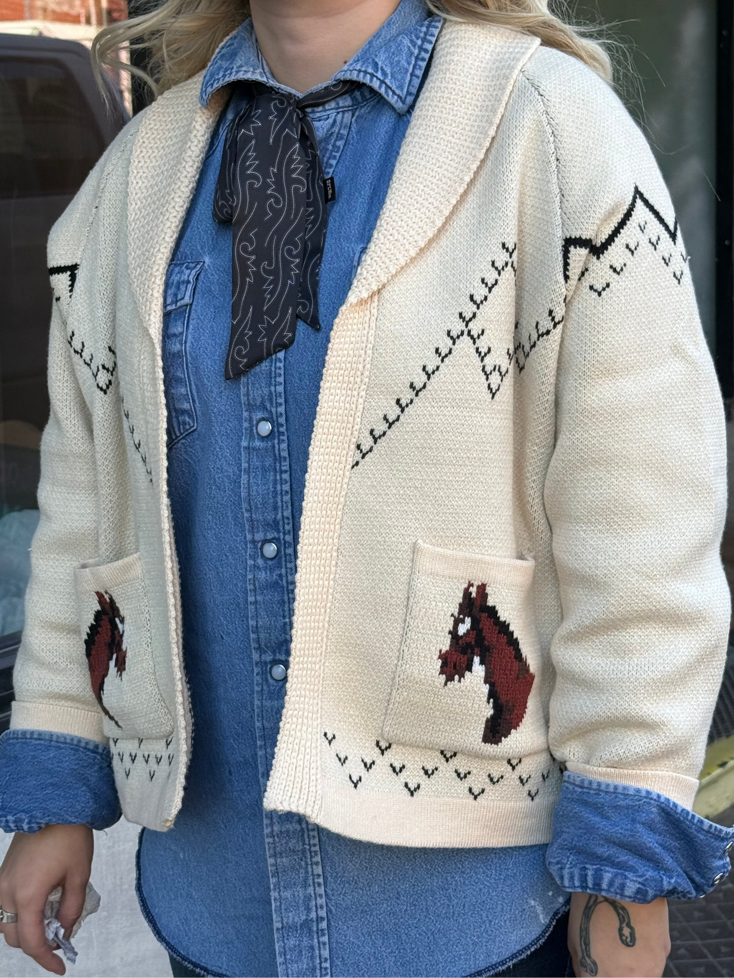HORSE KNIT SWEATER CARDIGAN