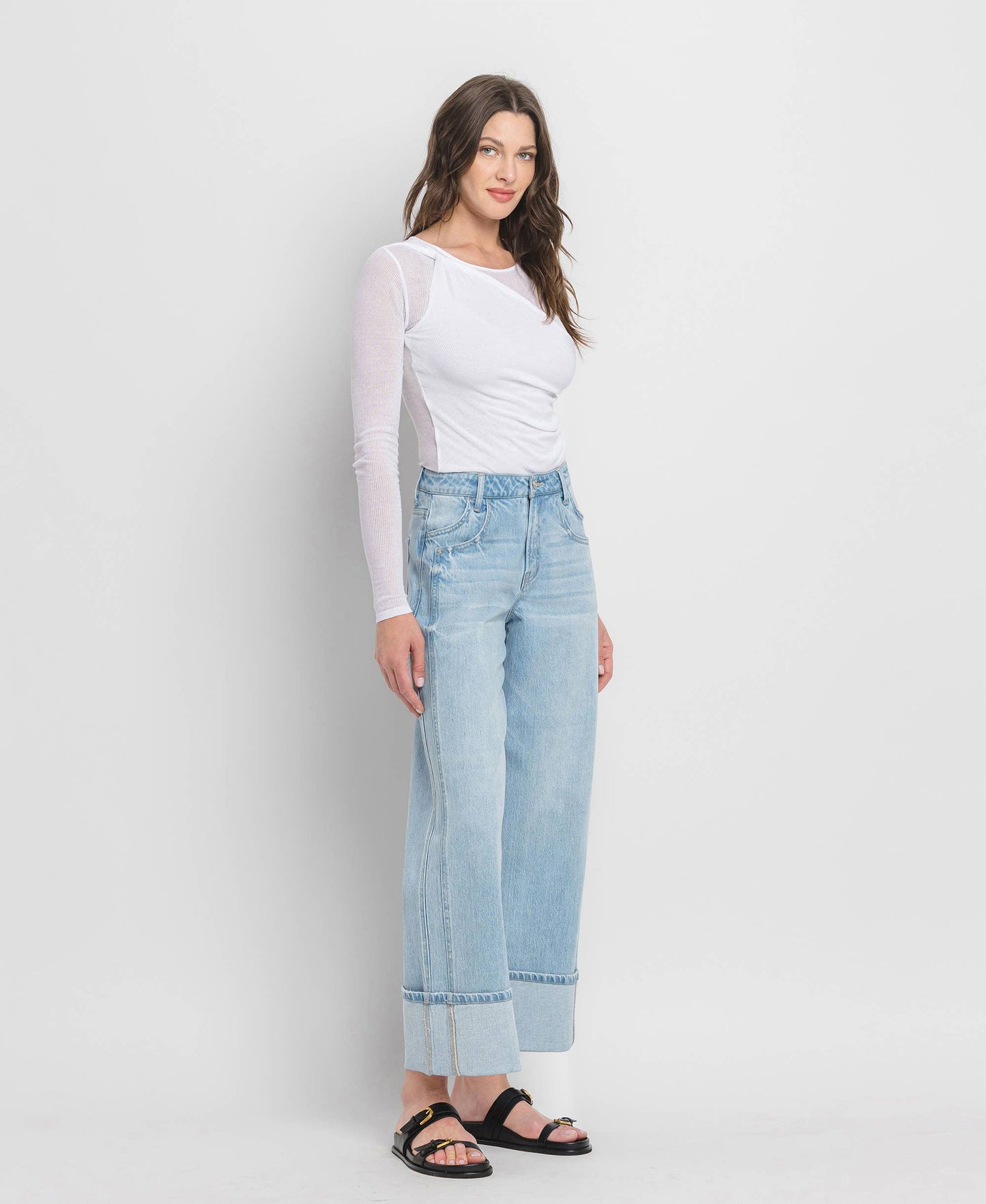 SUPER HIGH RISE CUFFED BAGGY WIDE JEANS