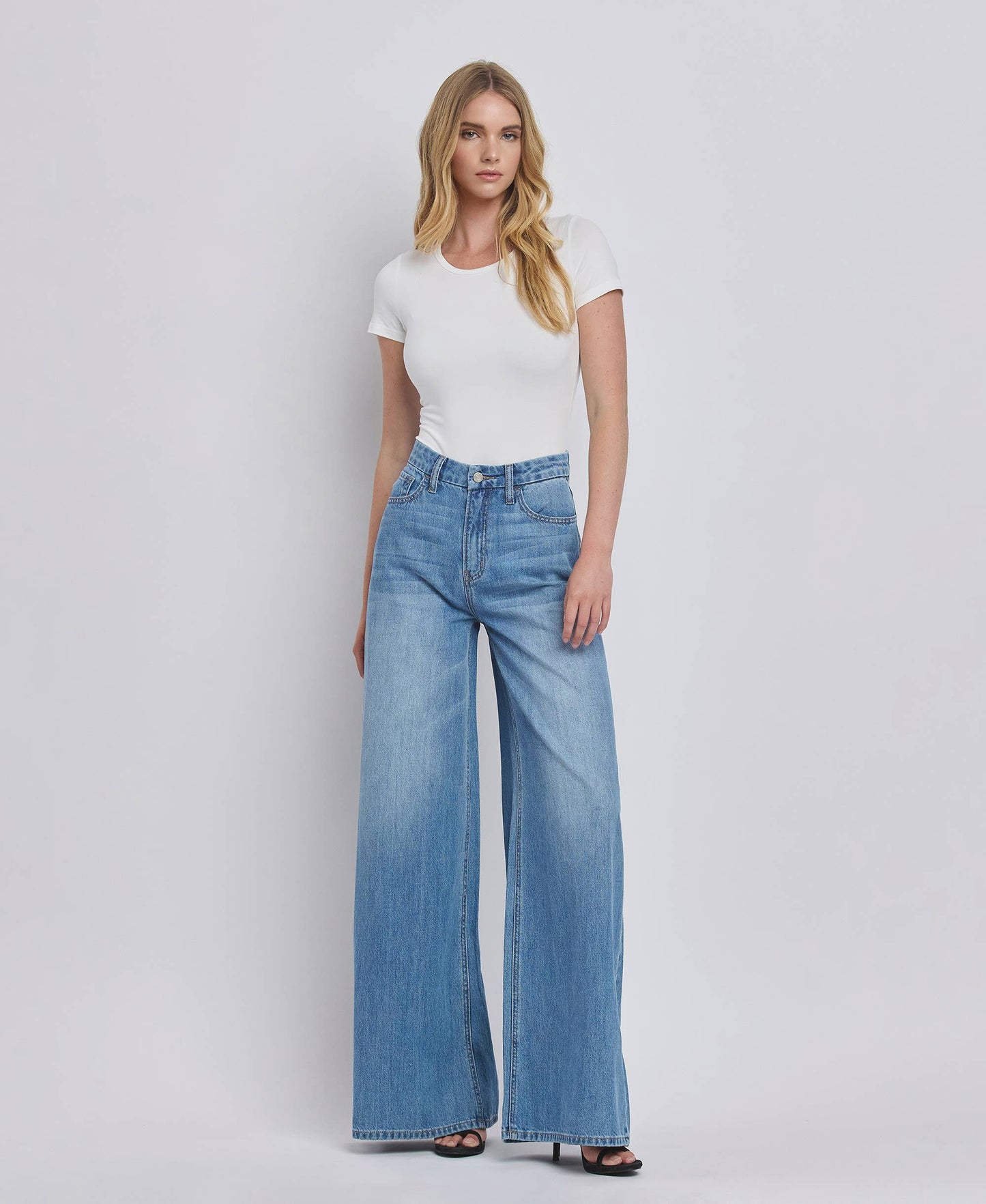 SUPER HIGH RISE WIDE LEG JEANS