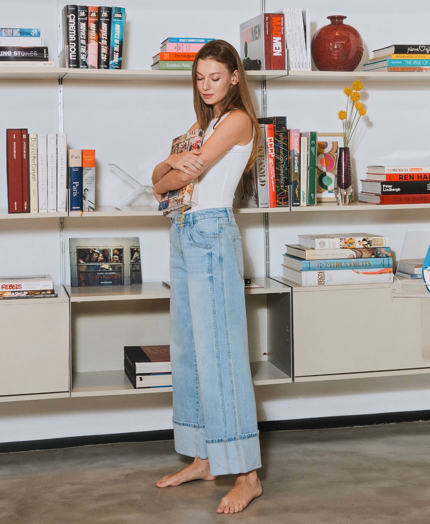 SUPER HIGH RISE CUFFED BAGGY WIDE JEANS