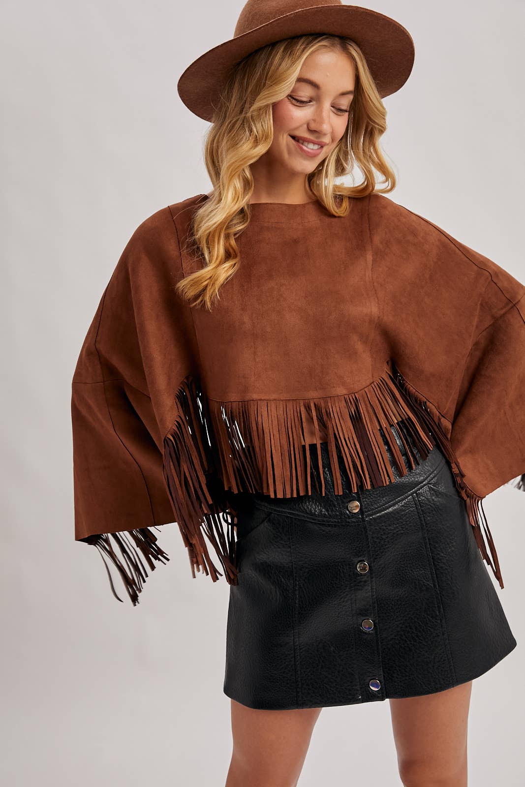 WESTERN BOHEMIAN SUEDE FRINGE CAPE