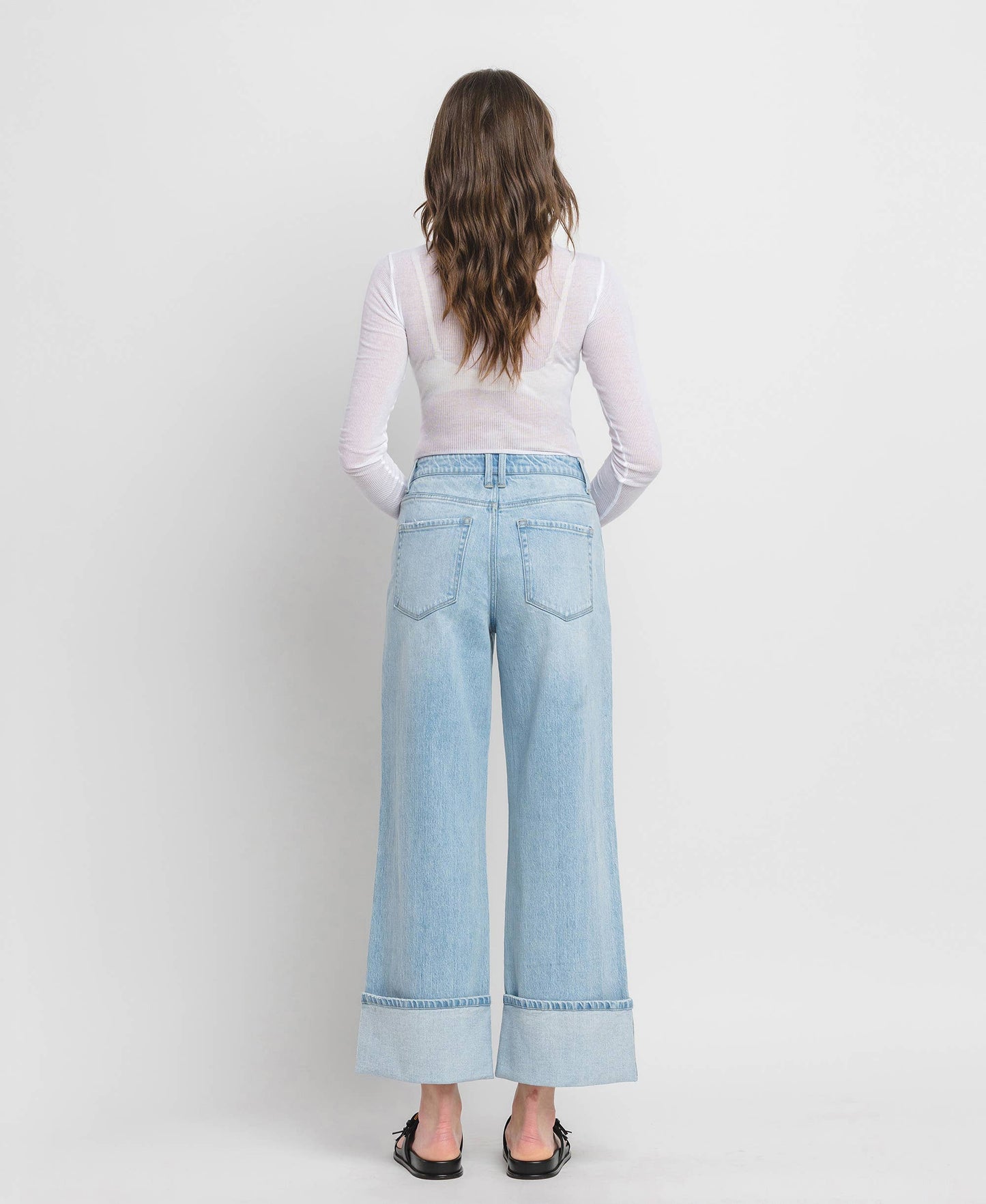 SUPER HIGH RISE CUFFED BAGGY WIDE JEANS