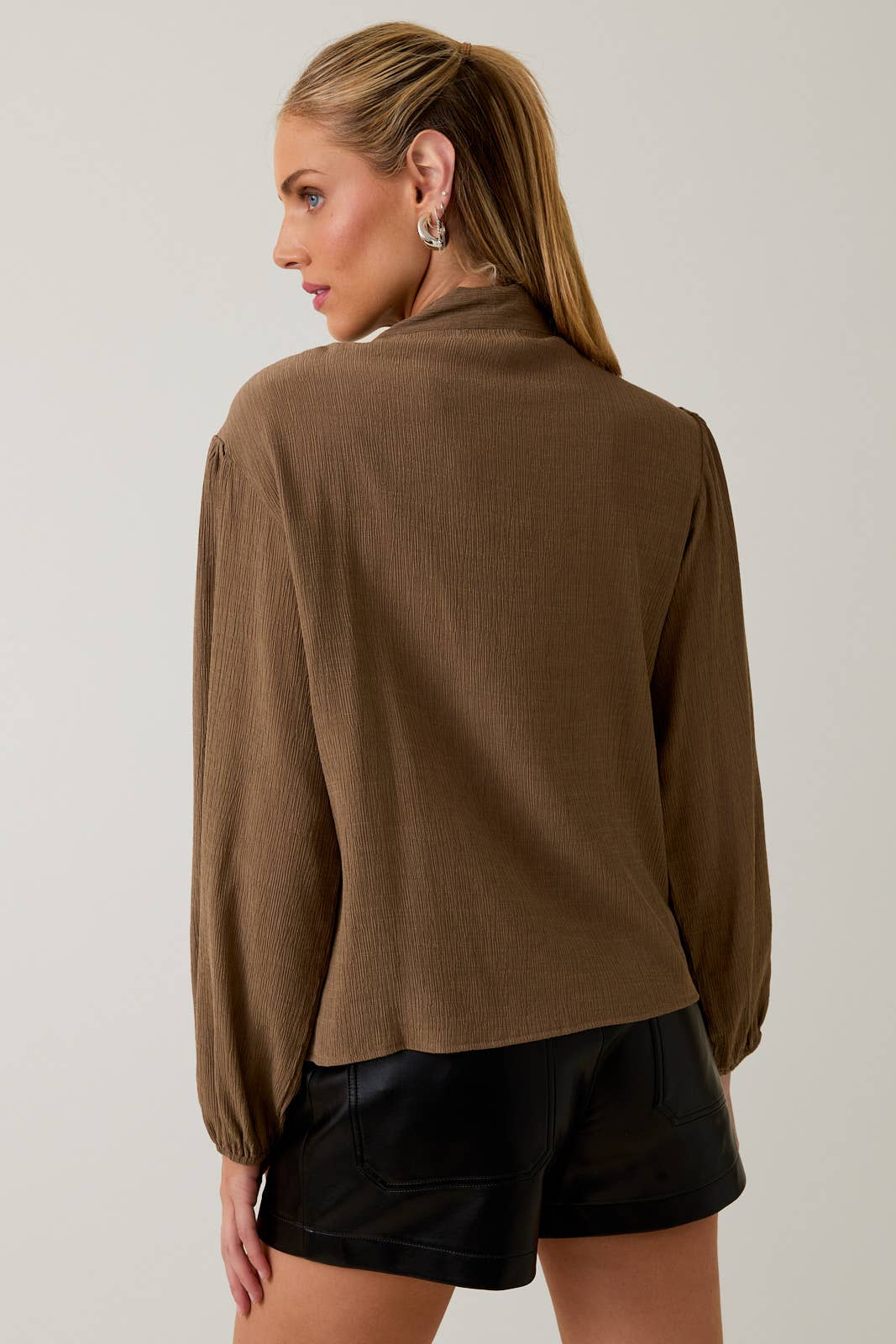 LONG SLEEVE FRONT NECK TIE BLOUSE
