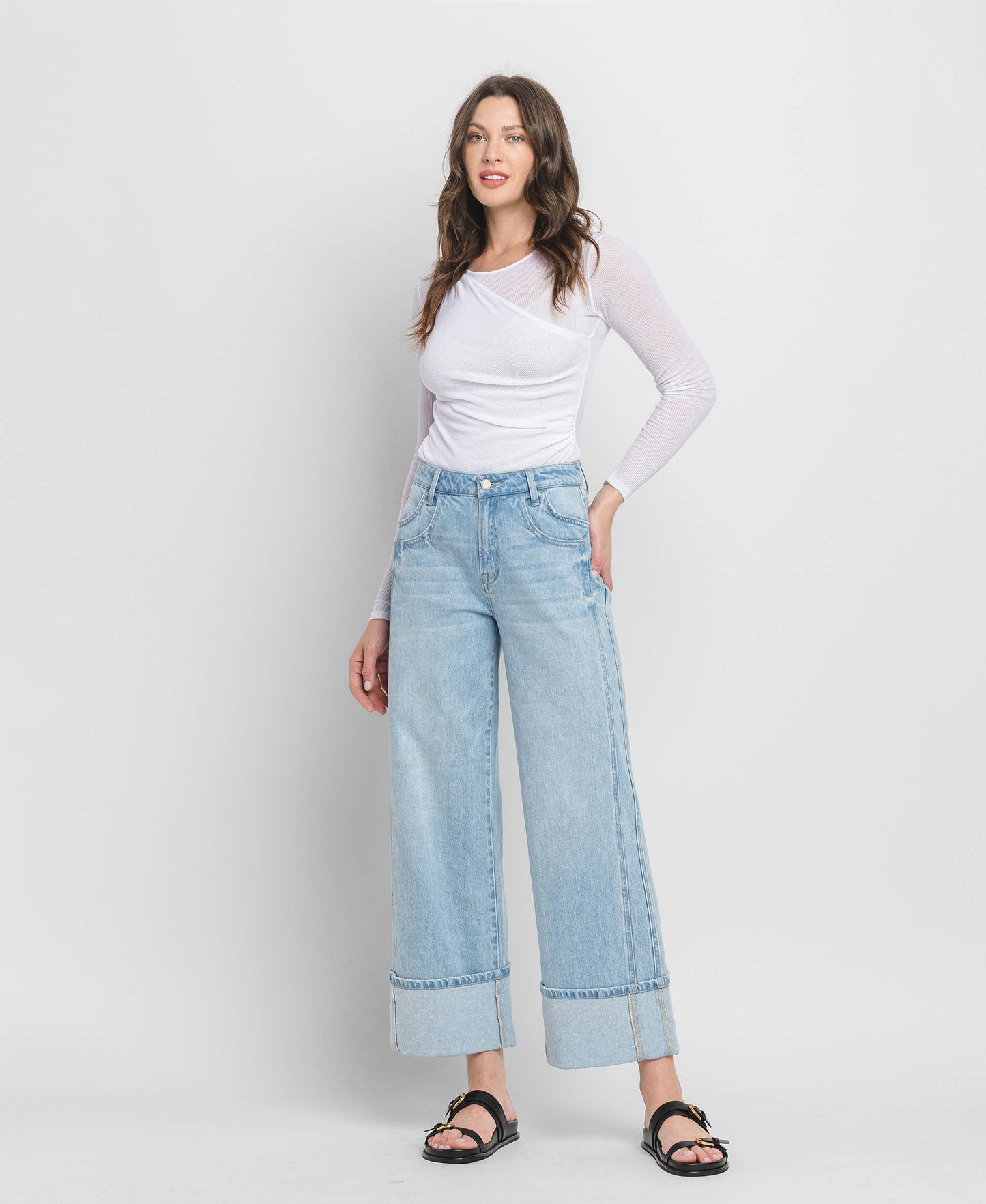 SUPER HIGH RISE CUFFED BAGGY WIDE JEANS