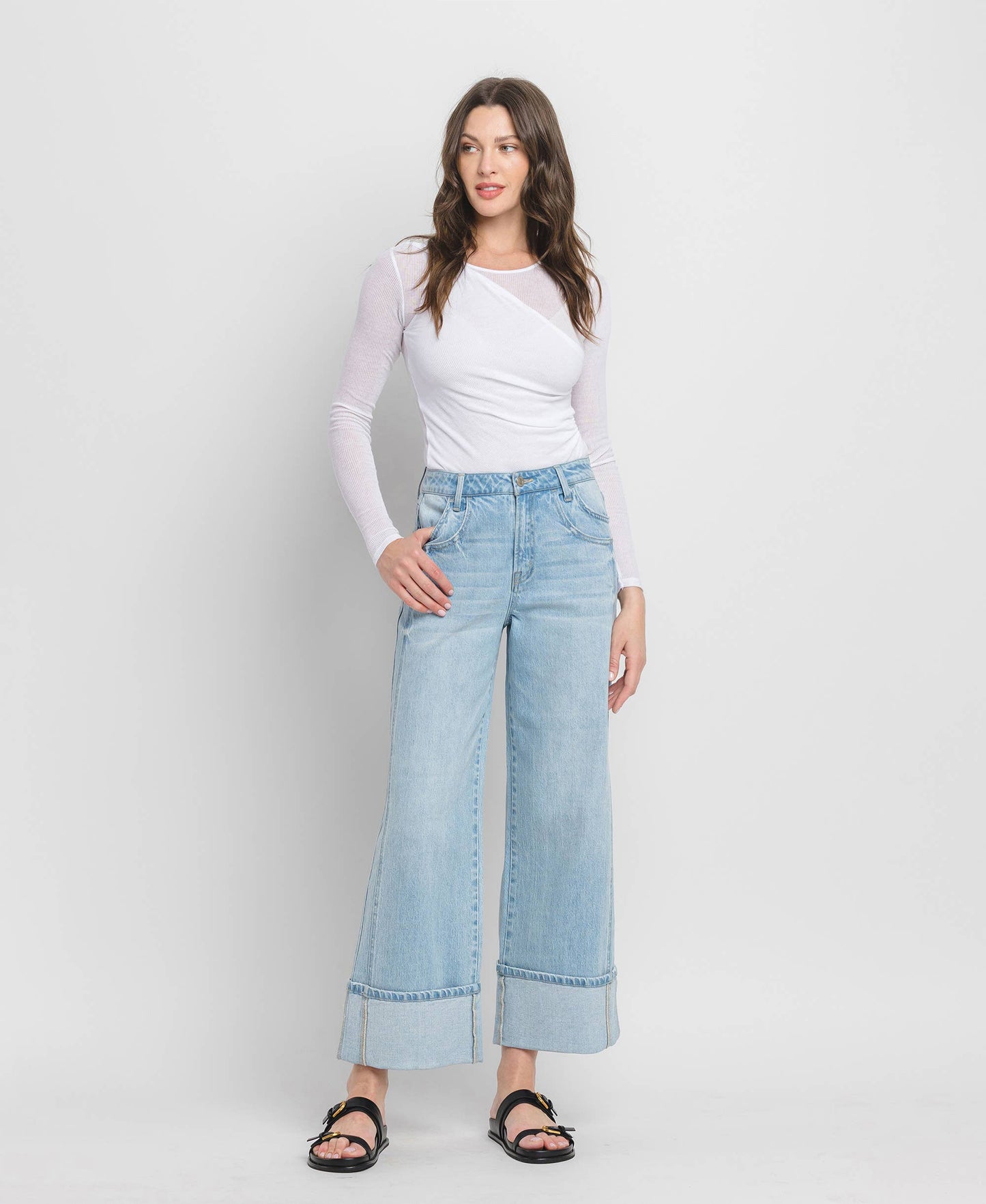 SUPER HIGH RISE CUFFED BAGGY WIDE JEANS
