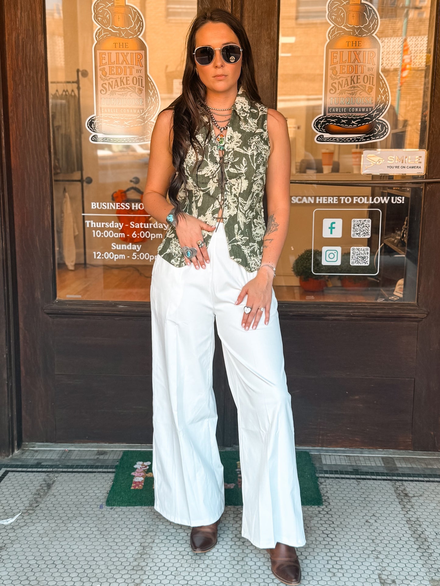 Green Floral Lace-Up Vest