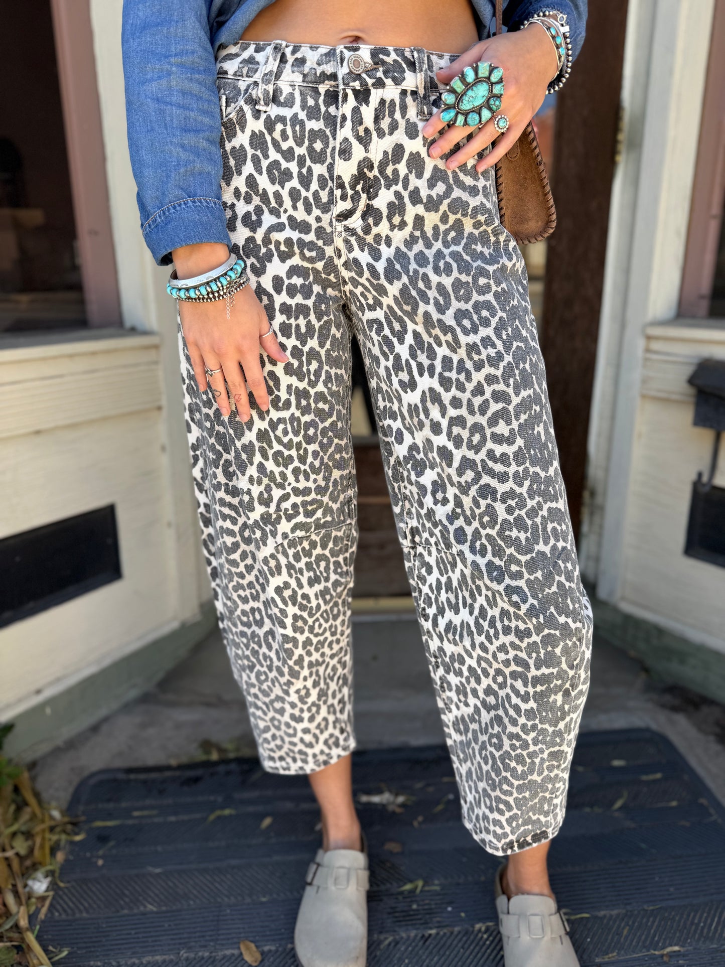 THE KYLIE BARREL JEAN