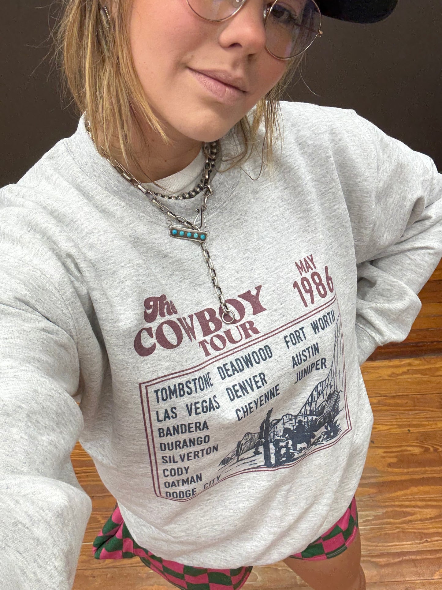 THE COWBOY TOUR GRAPHIC SWEATER
