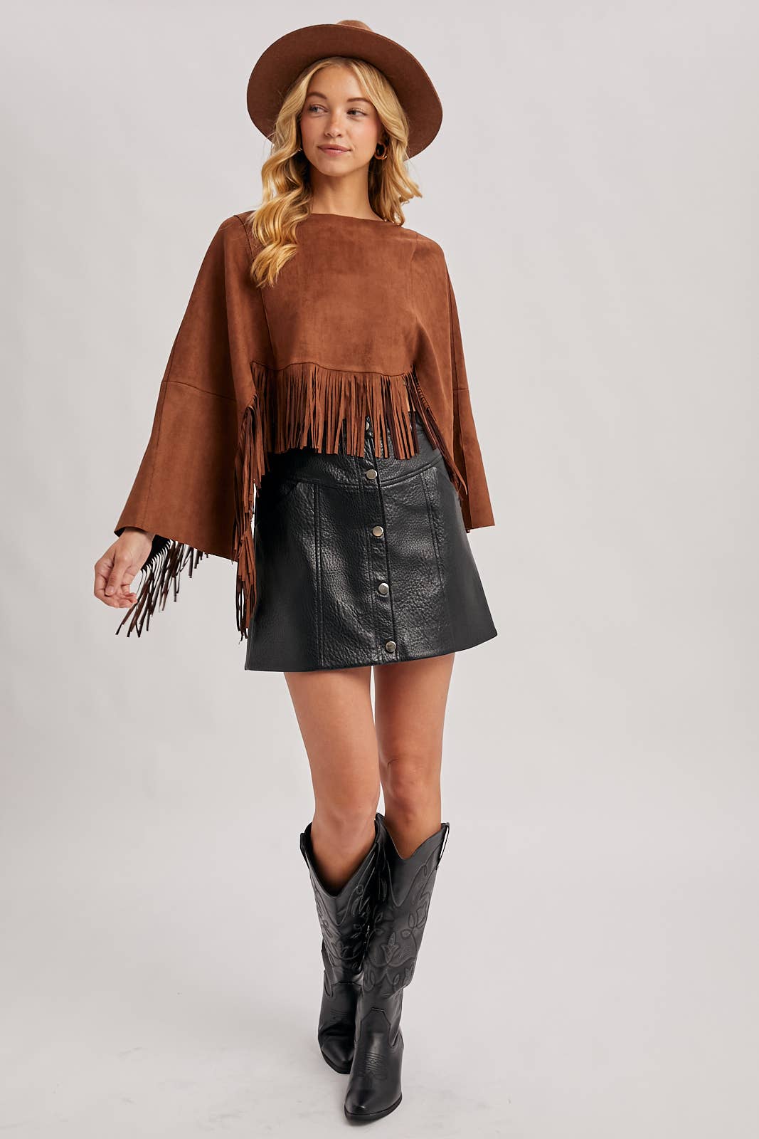 WESTERN BOHEMIAN SUEDE FRINGE CAPE