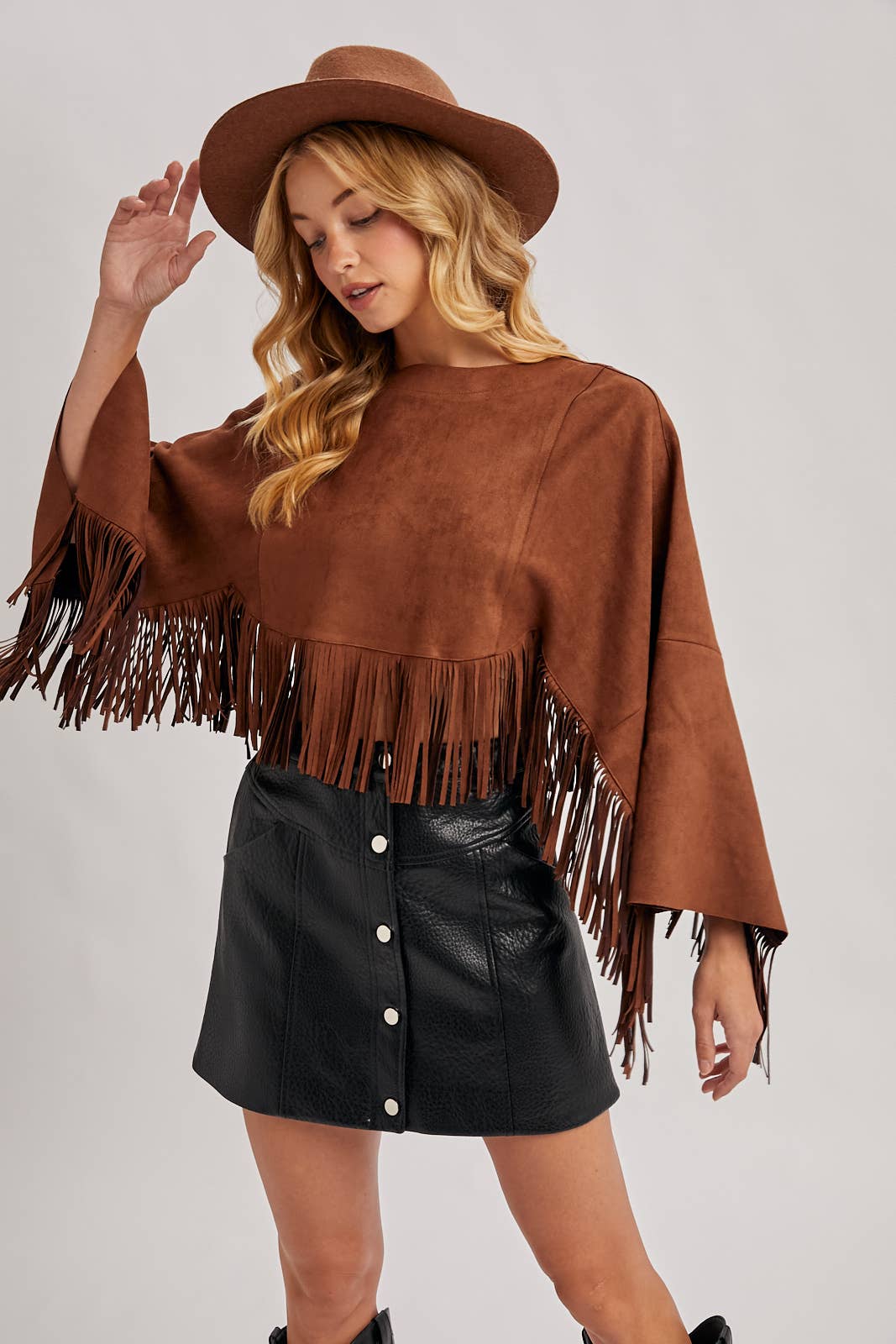 WESTERN BOHEMIAN SUEDE FRINGE CAPE