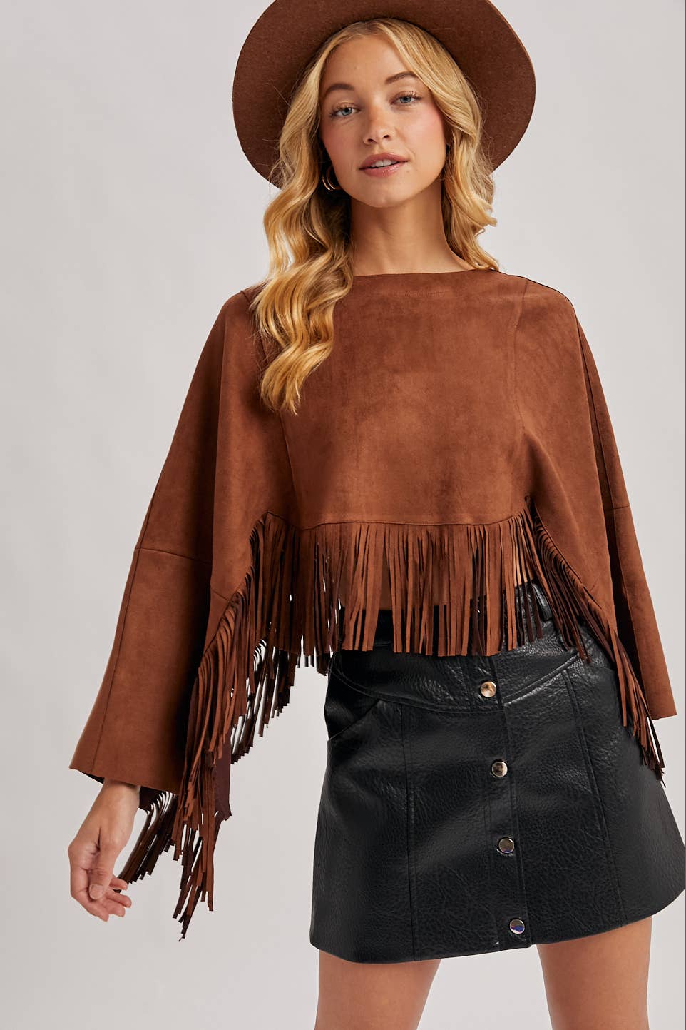 WESTERN BOHEMIAN SUEDE FRINGE CAPE