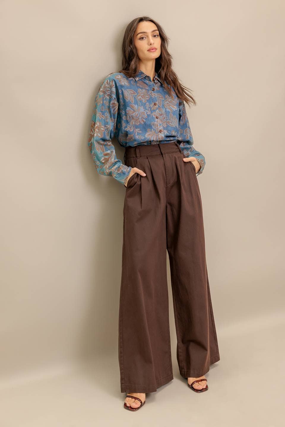 A washed printed lightweight denim top - IT13275